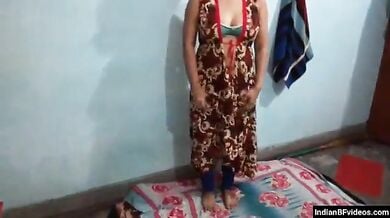 हॉट इंडियन पति पत्नी ने बनाया होममेड सेक्स वीडियो