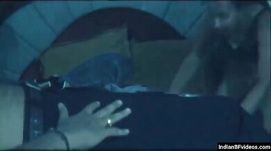 बाथरूम से लेकर बेडरूम तक का आंध्रा कपल का हॉट, उत्तेजक रोमांस