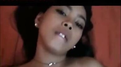 इंडियन लड़की को चोदते हुए उसका वीडियो बना डाला