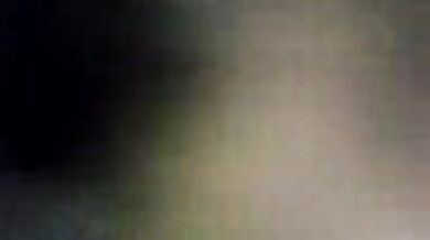 सलवार चड्डी नीचे खिसकाकर चुदाई के लिए रेडी हुई गर्लफ्रेंड