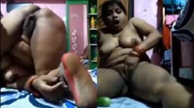 सेक्स के लिए प्यासी चूत में बैगन डाला बिहारी भाभी ने