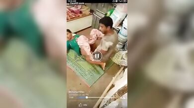 पेंटिंग लेबर ने कामवाली को उसके मालिक के घर में चोदा