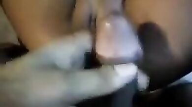 इंडियन ब्लोजॉब, हैंडजॉब और कमशॉट पोर्न वीडियो