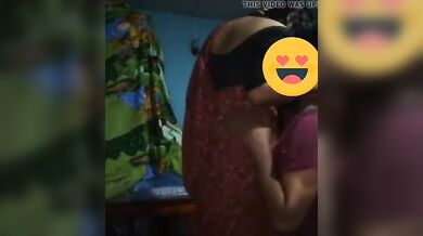 सेक्सी विधवा मौसी ने काला लंड चूसा रात के अँधेरे में