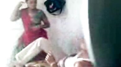 पडोसी की गुजराती बीवी के साथ गुलछर्रे उडाता ठरकी आदमी