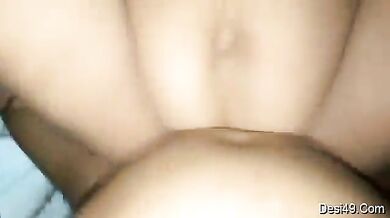 पहले बीवी ने लंड चोदा फिर पति ने उसकी चूत का बाजा बजाया