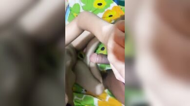 बूब फकिंग के बाद बॉयफ्रेंड का लंड चूसती रिच गर्लफ्रेंड