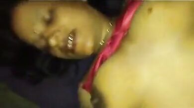 इंडियन रंडी की आधे घण्टे वाली चुदाई देखें (हिंदी ऑडियो)