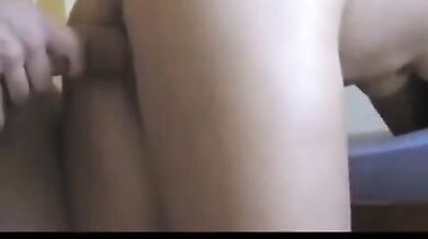 बंगाली एयर होस्टेस ने चुसा बड़ा वाला लंड!