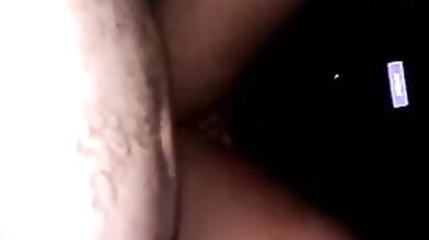 मस्त गर्लफ्रेंड को पेरेंट्स के जाने के बाद चोदा कमरे पर