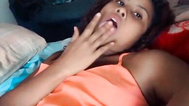 हॉट नार्थ ईस्ट इंडियन गर्ल तनिशा का क्लोज अप मास्टरबैशन