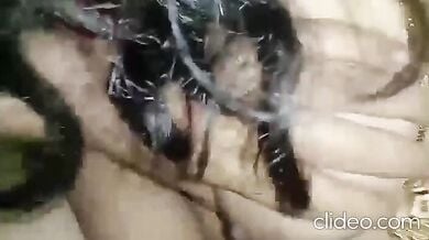 लड़कियों और भाभीयों के बड़े-बड़े बूब्स के साथ खेलने का मजा!