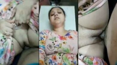 दोस्त की बीवी चोदता आदमी बोला, “जल्दी निकलवा दोगी तुम मेरा.”