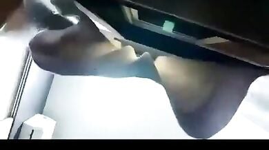 दूधवाले से चुदी बिग बूब्स आंटी हिंदी सेक्स वीडियो में