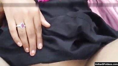 खेत में कलिग को चोदने की इंडियन बीएफ मूवी