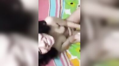 ओयो रूम में चोदी ऑफिस की लड़की