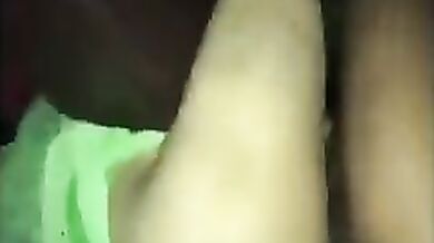 गांड की जड़ तक लंड पेलने का दर्द इस बीवी से पूछो