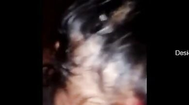 पहली बार चुदाई से गुजरती रोती बिलखती वर्जिन लड़की