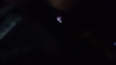 तेलुगु बीवी ने रसीले होंठो से दिया पति को ब्लोवजोब