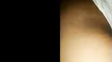 रात में गांव से लौटते वक्त दो आदमियों ने चोदी दोस्त की लुगाई