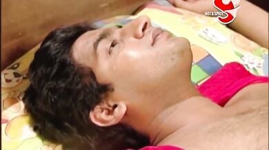 बॉयफ्रेंड से अपनी चुदाई की हवस पूरी करती सेक्सी गर्लफ्रेंड