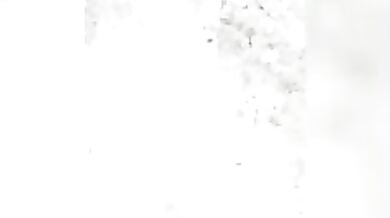 चूत पर साबुन लगा के नहाती आंटी का वीडियो