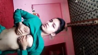 मुस्लिम मंगेतर का सेक्सी न्यूड वीडियो