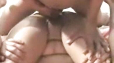 दुबले ने चोदी दीदी टाइप की लड़की