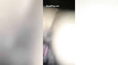 घर आते ही कपड़े उतारती गर्लफ्रैंड की डॉगीस्टाइल चुदाई