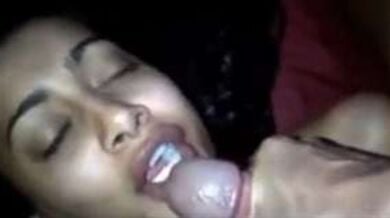 मूठ मारकर गर्लफ्रेंड को माल पिलाया