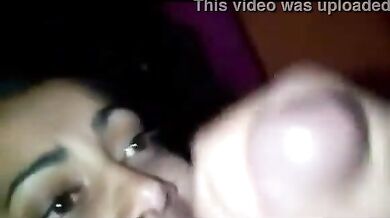 मूठ मारकर गर्लफ्रेंड को माल पिलाया