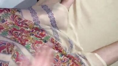 दोस्त की माँ की गांड मारी (हिंदी गाली ऑडियो)