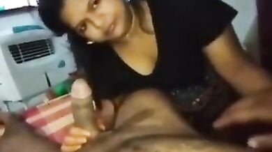 साउथ इंडियन सेक्सी गर्ल सकिंग