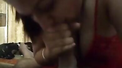 रेड नाइटी वाली आंटी का सकसेक्स वीडियो