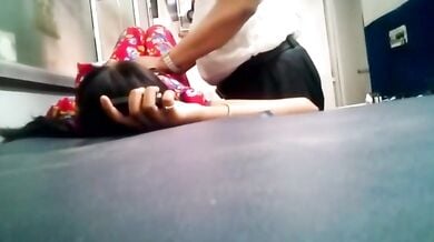 लड़की की चूत में ऊँगली की डॉक्टर ने