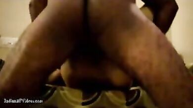 बॉस ने मुक्ता की गांड भी मारी!