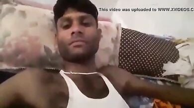 उड़ीसा की मस्त लड़की को बॉयफ्रेंड ने लण्ड से रगड़ा