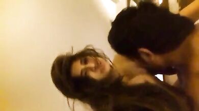 हॉट इंडियन गर्लफ्रैंड की मुंबई के फाइव स्टार होटल में चुदाई