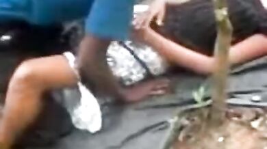 देसी लवर्स का आउटडोर फक