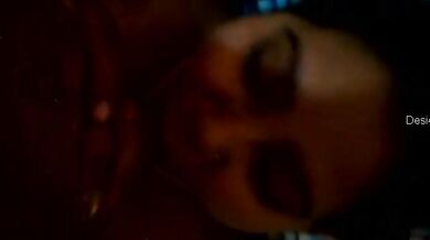 क्यूट गर्लफ्रेंड का नंगा बदन फिल्माया