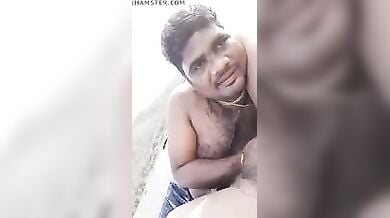 बुटलेगर और देसी भाभी ने नदी में सेक्स किया