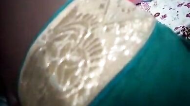 बहन के पीछे साली ने चूसा जीजा का लंड