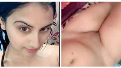 टॉवल छोड़कर नंगा जिस्म दिखाती खूबसूरत लड़की