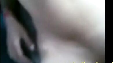 पंजाबी कपल की जीप में चुदाई