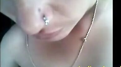 पंजाबी कपल की जीप में चुदाई