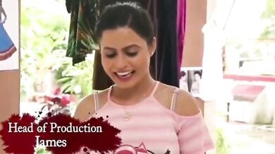 नॉटी ननंद ने अपनी प्यासी भाभी को लेडीज टेलर से चुदवाया