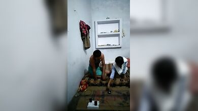 कॉलेज से लड़की गई सीधे बॉयफ्रेंड के घर