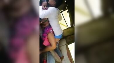 जवान लौंडे ने रंडी बिहारी आंटी चोदी