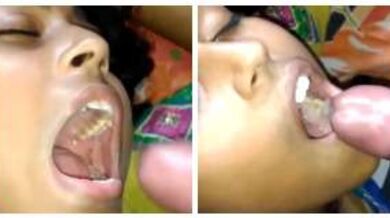 मुंह फाड़कर बॉयफ्रेंड का कमशॉट लेने पर उतारू लड़की