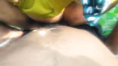 विलेज भाभी खेत में चुदी